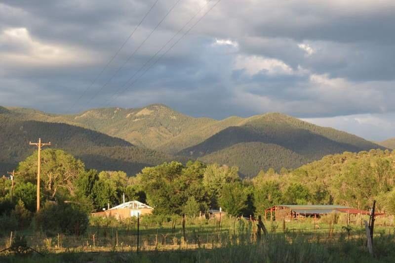 Taos Goji Farm & Eco-Lodge Retreat Arroyo Seco Екстер'єр фото